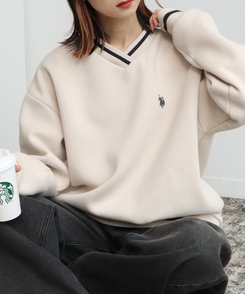 U.S. POLO ASSN.（ユーエスポロアッスン）の「【U.S. POLO ASSN./ユーエスポロアッスン】ロゴ刺繍 Vネック リブライン プルオーバー スウェット トレーナー（スウェット・レディース・アイボリー/スミクロ/ネイビー・L/LL/M）」の5枚目の写真
