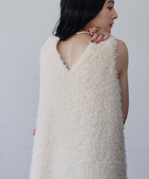 ELFRANK（エルフランク）の「シープボア Vネック ジャンパースカート ワンピース（ジャンパースカート・レディース・アイボリー/ブラック・FREE）」の10枚目の写真