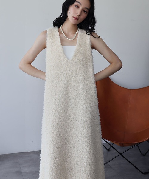 ELFRANK（エルフランク）の「シープボア Vネック ジャンパースカート ワンピース（ジャンパースカート・レディース・アイボリー/ブラック・FREE）」の20枚目の写真