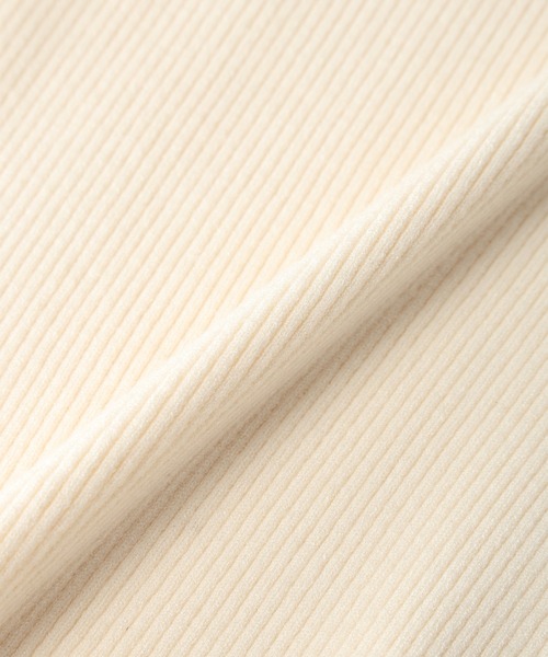 Amourire girl（アムリールガール）の「プチハイネックニット（ニット/セーター・キッズ・オフホワイト/サックスブルー/ブラック・160cm/150cm/140cm/130cm）」の5枚目の写真