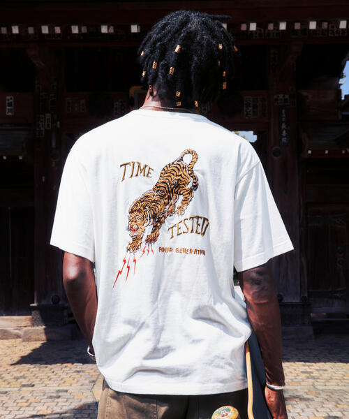 schott（ショット）の「Schott/ショット/EMB. TIGER T-SHIRT/刺繍 タイガーTシャツ（Tシャツ/カットソー・メンズ・ブラック/ホワイト・M/L/2XL/XL）」の2枚目の写真