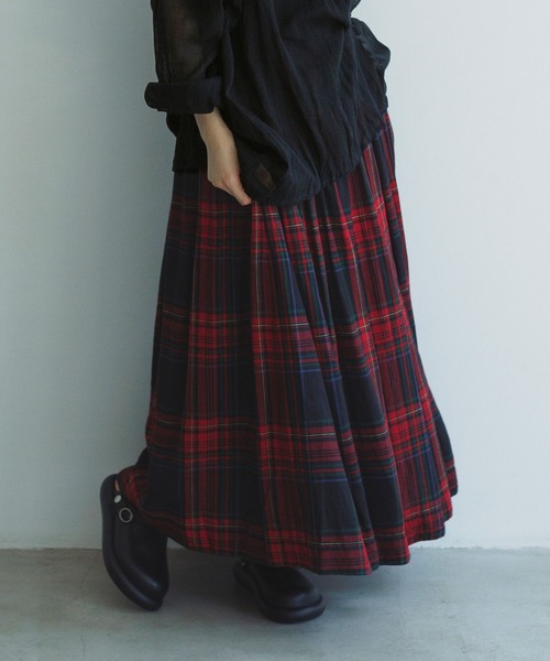 natural by clip》リネンレーヨンチェックギャザースカート