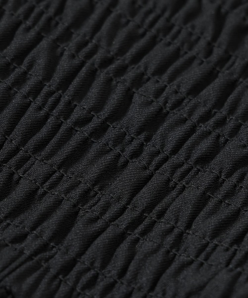 NANO universe（ナノユニバース）の「シャーリングサロペット（サロペット/オーバーオール・レディース・ブラック/ブラウン/ベージュ・FREE）」の5枚目の写真