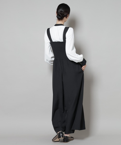 NANO universe（ナノユニバース）の「シャーリングサロペット（サロペット/オーバーオール・レディース・ブラック/ブラウン/ベージュ・FREE）」の17枚目の写真