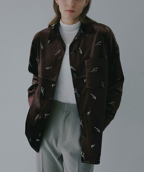 MANOF（マノフ）の「VELOR EMBROIDERY SHIRT（シャツ/ブラウス・レディース・ブラウン/ブルー・S/M）」の2枚目の写真
