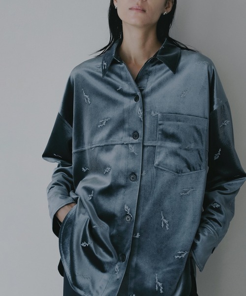 MANOF（マノフ）の「VELOR EMBROIDERY SHIRT（シャツ/ブラウス・レディース・ブラウン/ブルー・S/M）」の5枚目の写真