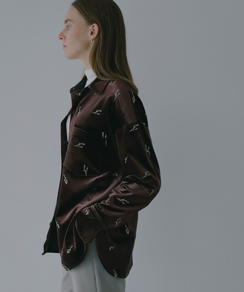 MANOF（マノフ）の「VELOR EMBROIDERY SHIRT（シャツ/ブラウス・レディース・ブラウン/ブルー・S/M）」の17枚目の写真