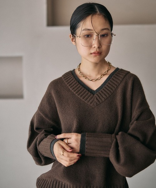 LEPSIM（レプシィム）の「5ゲージアンゴラMIXレイヤープルオーバー　582398（ニット/セーター・レディース・ブラウン/グレー/ライトイエロー/ホワイト系その他・FREE）」の4枚目の写真