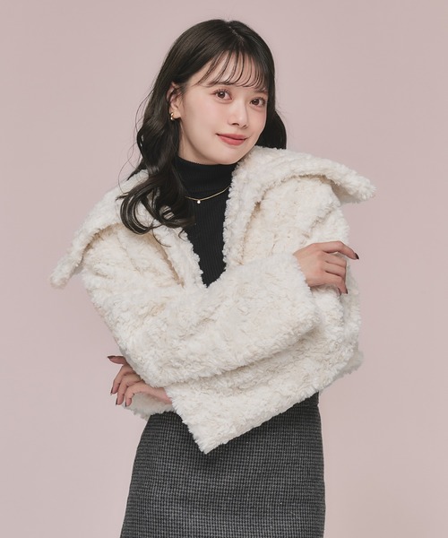 fupel(フぺル)の「short length poodle fur coat / ショート丈プードルファーコート(その他アウター・レディース・グレイッシュベージュ/オフホワイト・FREE)」の6枚目の写真