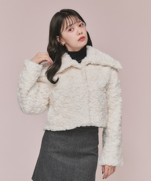 fupel(フぺル)の「short length poodle fur coat / ショート丈プードルファーコート(その他アウター・レディース・グレイッシュベージュ/オフホワイト・FREE)」の13枚目の写真