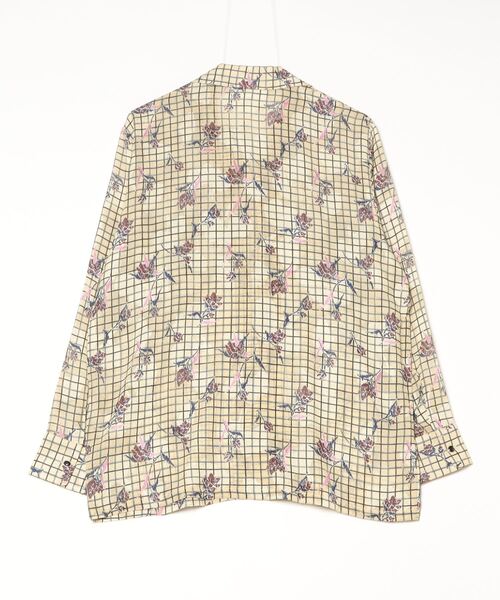 ROSE BUD(ローズバッド)の「(CREOLME)FLOWER PRINT SHIRT(シャツ/ブラウス・レディース・イエロー/ブラック・ONE SIZE)」の3枚目の写真