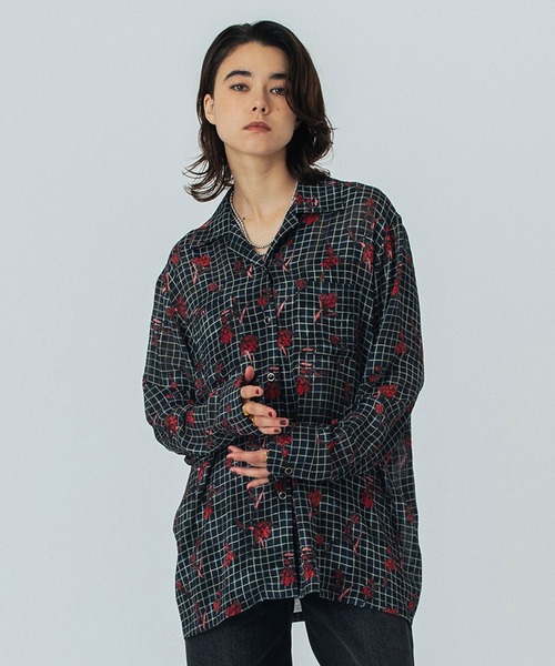 ROSE BUD(ローズバッド)の「(CREOLME)FLOWER PRINT SHIRT(シャツ/ブラウス・レディース・イエロー/ブラック・ONE SIZE)」の22枚目の写真