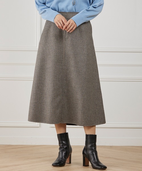 INED（イネド）の「梳毛接結リバー ダブルフェイスAラインスカート【セットアップ対応】（スカート・レディース・チェック/キャメル・9号/11号/7号）」の2枚目の写真