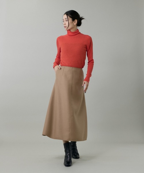 INED（イネド）の「梳毛接結リバー ダブルフェイスAラインスカート【セットアップ対応】（スカート・レディース・チェック/キャメル・9号/11号/7号）」の6枚目の写真