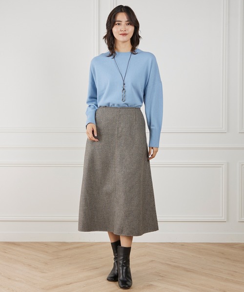 INED（イネド）の「梳毛接結リバー ダブルフェイスAラインスカート【セットアップ対応】（スカート・レディース・チェック/キャメル・9号/11号/7号）」の4枚目の写真