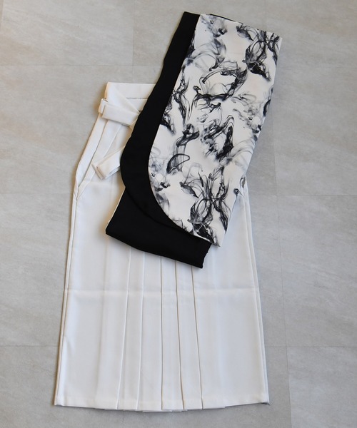 utatane(ウタタネ)の「袴セット utatane 半身アシンメトリー(着物・レディース・ブラック系1/グリーン系2/グリーン系1/ホワイト系1/レッド系1・M/L)」の17枚目の写真