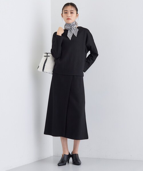 INDIVI(インディヴィ)の「【SETUP可能/洗える/UVケア】ライトジャージ セミフレアスカート(スカート・レディース・オフホワイト/ダークグレー/ブラック・15 /19/13/05/36/38/40)」の12枚目の写真