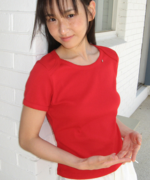 SEAM DETAIL SLIM T SHIRT RED