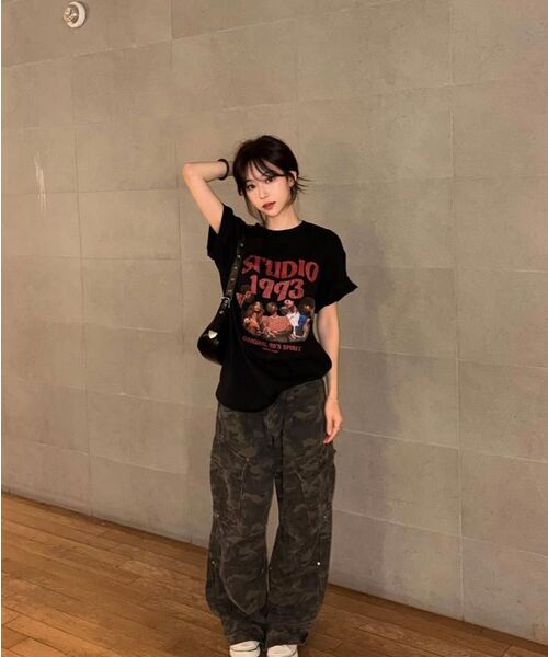 1993STUDIO(1993スタジオ)の「ウェーブスタジオグラフィックTシャツ_ホワイト(Tシャツ/カットソー・レディース・その他・SMALL/MEDIUM/LARGE)」の11枚目の写真