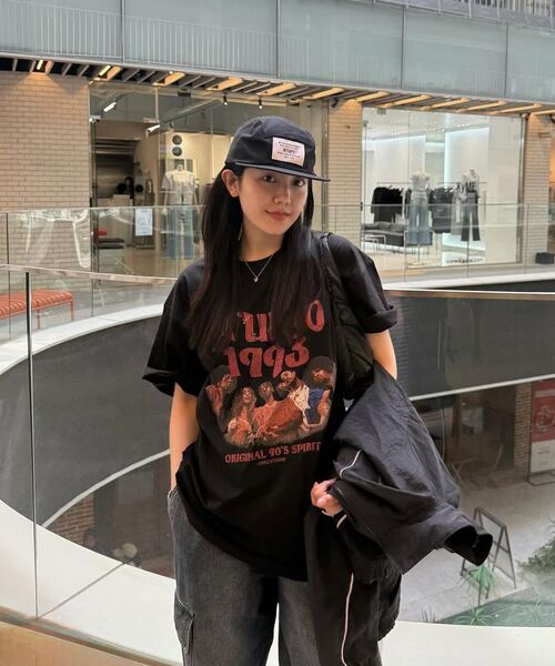 1993STUDIO(1993スタジオ)の「ウェーブスタジオグラフィックTシャツ_ホワイト(Tシャツ/カットソー・レディース・その他・SMALL/MEDIUM/LARGE)」の12枚目の写真