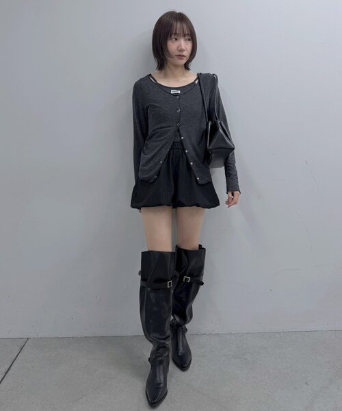 mline（エムライン）の「[mline]レイヤーロゴTシャツ（Tシャツ/カットソー・レディース・グレー/ブラック/アイボリー/オフホワイト・FREE）」の6枚目の写真