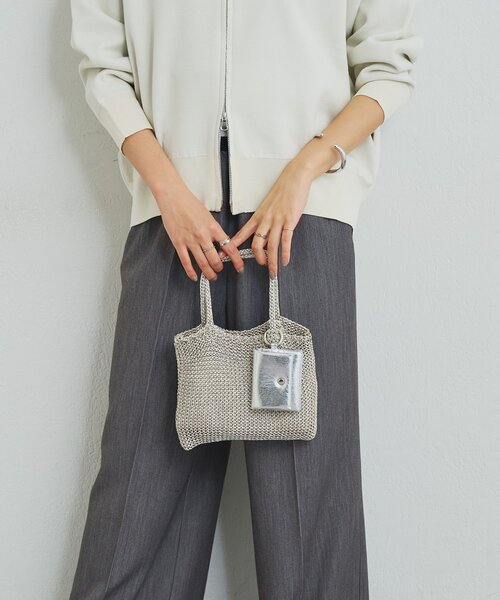 cache cache（カシュ カシュ）の「【cache cache(カシュカシュ)】イヤホンポーチ付きラメ糸ミニバッグ（ハンドバッグ・レディース・シルバー/ゴールド・FREE）」の9枚目の写真