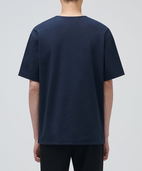 MUSINSA STANDARD（ムシンサスタンダード）の「フォンテリラックスフィットクルーネックTシャツ[ネイビー]（Tシャツ/カットソー・メンズ・その他・X-LARGE/XX-LARGE/XXX-LARGE/SMALL/MEDIUM/LARGE）」の2枚目の写真