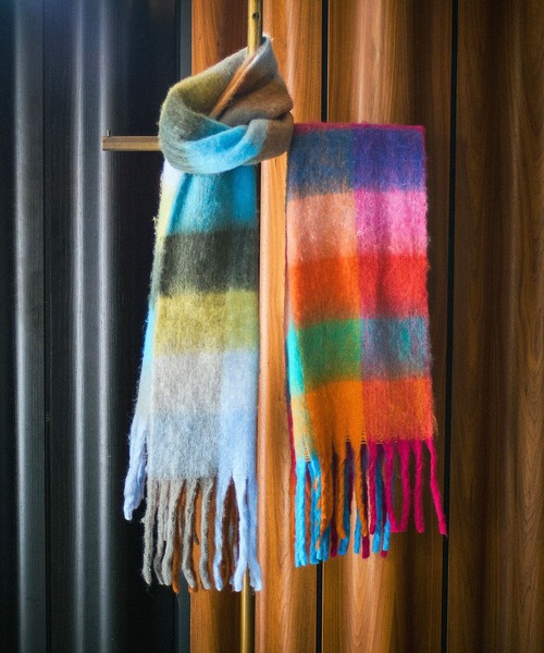 ROSE BUD（ローズバッド）の「BLOCK CHECK MUFFLER（マフラー・レディース・ブルー/ブラウン・ONE SIZE）」の3枚目の写真