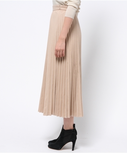 MOUSSY(マウジー)の「LONG PLEATS SK F(スカート・レディース・ライトベージュ/ブラック/ブラウン・1/2)」の7枚目の写真