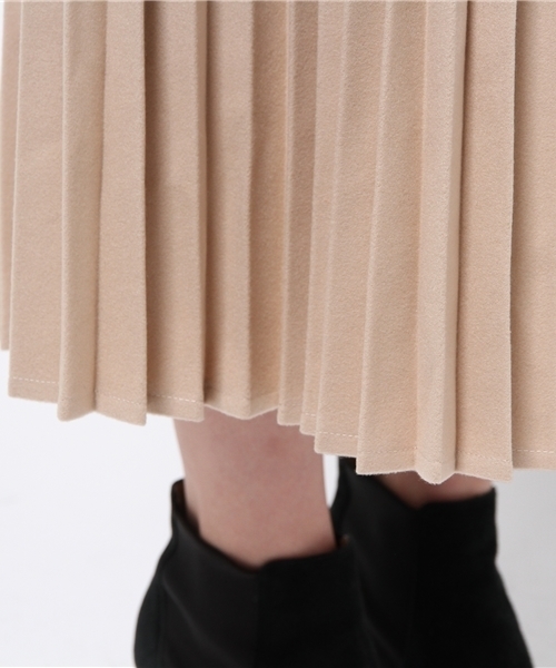 MOUSSY(マウジー)の「LONG PLEATS SK F(スカート・レディース・ライトベージュ/ブラック/ブラウン・1/2)」の11枚目の写真
