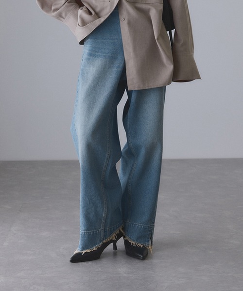 ADAM ET ROPE'（アダムエロペ）の「ルーズフィットアジャストデニム（デニムパンツ・レディース・キナリ/サックスブルー/ブルー系その他6/ネイビー/ブラック・38/36/34）」の4枚目の写真