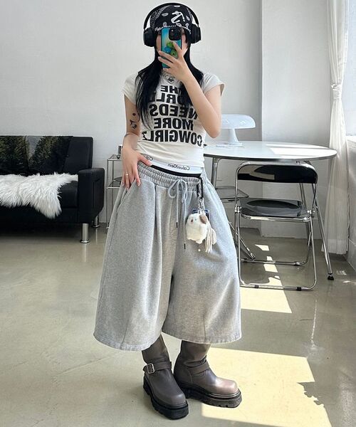MASSNOUN(マスノウン)の「バミューダワンタックバルーンワイドショートパンツ MSFSP003-GY(その他パンツ・メンズ・その他・LARGE/MEDIUM)」の20枚目の写真