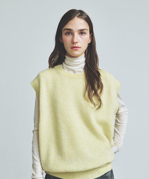 KNITTED(ニッティド)の「シェギドックウール100%ラウンドベストYELLOW(ベスト・メンズ・その他・MEDIUM/LARGE/X-LARGE)」の7枚目の写真