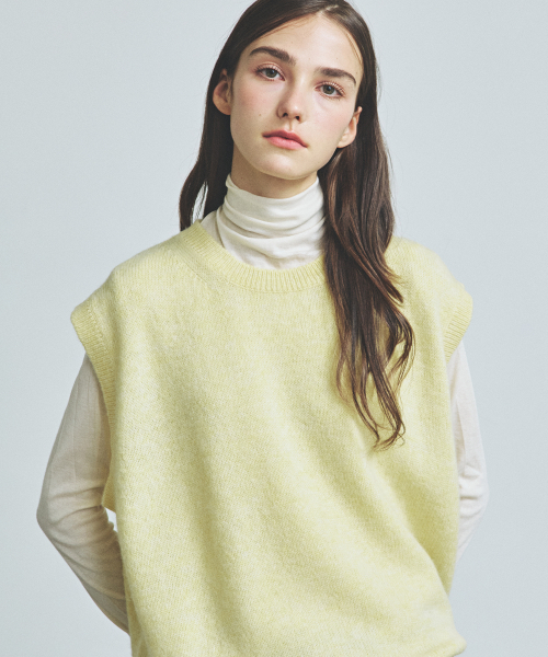 KNITTED(ニッティド)の「シェギドックウール100%ラウンドベストYELLOW(ベスト・メンズ・その他・MEDIUM/LARGE/X-LARGE)」の11枚目の写真