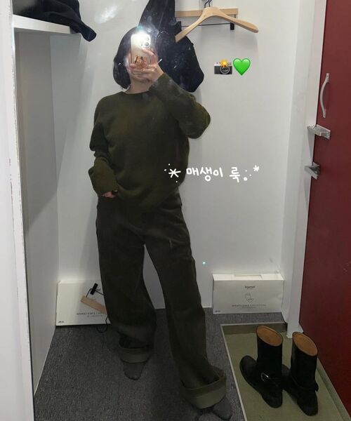 ROLLINGSTUDIOS(ローリングスタジオ)の「YAK WOOL SWEATER DEEP OLIVE(ニット/セーター・メンズ・その他・MEDIUM/LARGE/X-LARGE)」の5枚目の写真