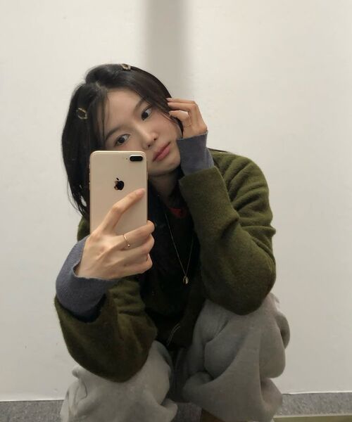 ROLLINGSTUDIOS(ローリングスタジオ)の「YAK WOOL SWEATER DEEP OLIVE(ニット/セーター・メンズ・その他・MEDIUM/LARGE/X-LARGE)」の7枚目の写真