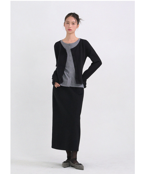 MICANE(ミケーネ)の「プエラレイヤードニット(ニット/セーター・レディース・クリーム/ブラック・SMALL/MEDIUM/LARGE/X-LARGE)」の19枚目の写真