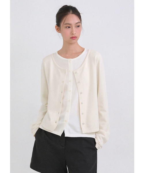 MICANE(ミケーネ)の「プエラレイヤードニット(ニット/セーター・レディース・クリーム/ブラック・SMALL/MEDIUM/LARGE/X-LARGE)」の16枚目の写真