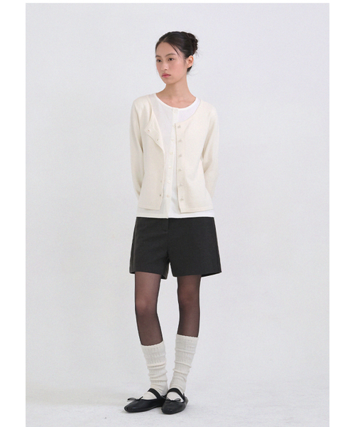 MICANE(ミケーネ)の「プエラレイヤードニット(ニット/セーター・レディース・クリーム/ブラック・SMALL/MEDIUM/LARGE/X-LARGE)」の15枚目の写真