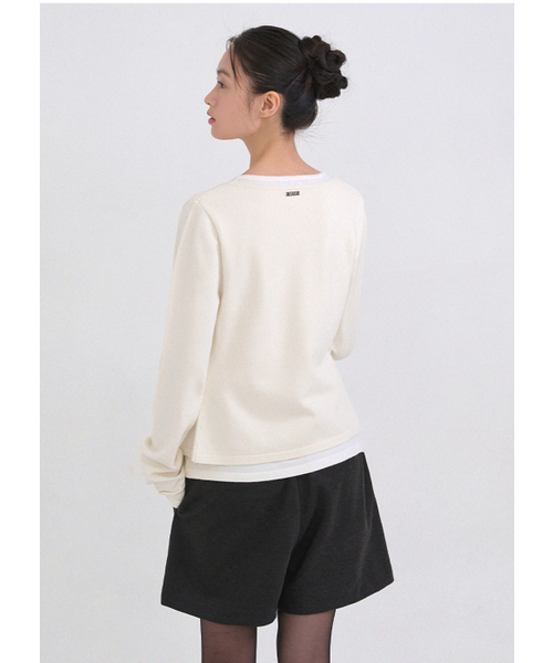 MICANE(ミケーネ)の「プエラレイヤードニット(ニット/セーター・レディース・クリーム/ブラック・SMALL/MEDIUM/LARGE/X-LARGE)」の13枚目の写真