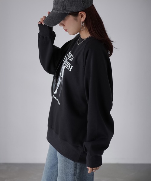 Riberry（リベリー）の「裏起毛フォトプリントスウェットトレーナー（スウェット・レディース・チャコールグレー/オートミール/ピンク・FREE）」の16枚目の写真