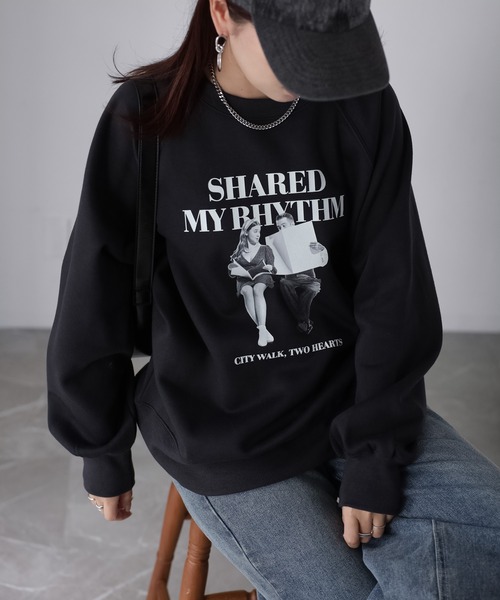 Riberry（リベリー）の「裏起毛フォトプリントスウェットトレーナー（スウェット・レディース・チャコールグレー/オートミール/ピンク・FREE）」の14枚目の写真