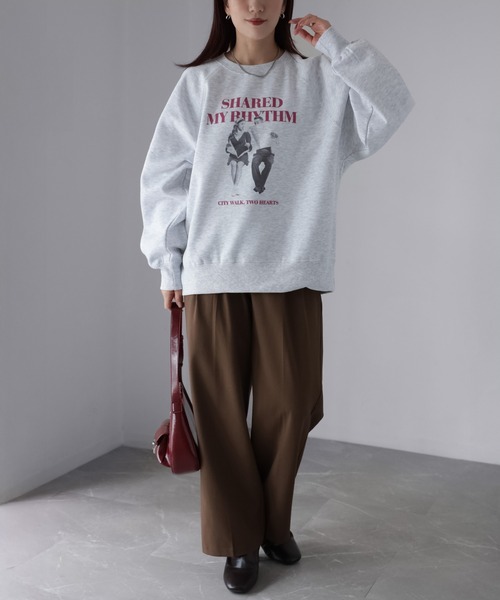 Riberry（リベリー）の「裏起毛フォトプリントスウェットトレーナー（スウェット・レディース・チャコールグレー/オートミール/ピンク・FREE）」の9枚目の写真