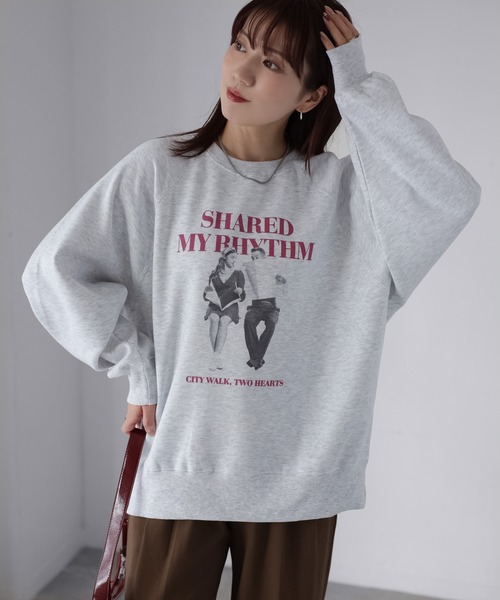 Riberry（リベリー）の「裏起毛フォトプリントスウェットトレーナー（スウェット・レディース・チャコールグレー/オートミール/ピンク・FREE）」の7枚目の写真