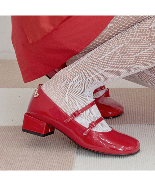 SHOEHI(シューハイ)の「ジェインツーストラップメリージェーン H3023(3Colors)(バレエシューズ・レディース・レッド/アイボリー/ブラック・22.5cm/23cm/23.5cm/24cm/24.5cm/25cm)」の1枚目の写真