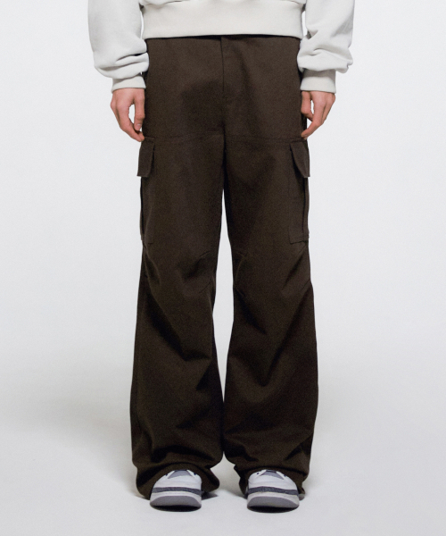 ERA(エラ)の「メンズ ダイアゴナルカット カーゴパンツ - ブラウン(その他パンツ・メンズ・その他・MEDIUM/LARGE)」の11枚目の写真