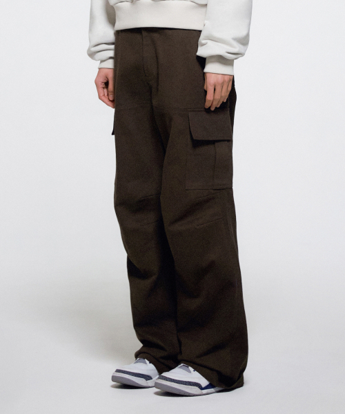 ERA(エラ)の「メンズ ダイアゴナルカット カーゴパンツ - ブラウン(その他パンツ・メンズ・その他・MEDIUM/LARGE)」の12枚目の写真