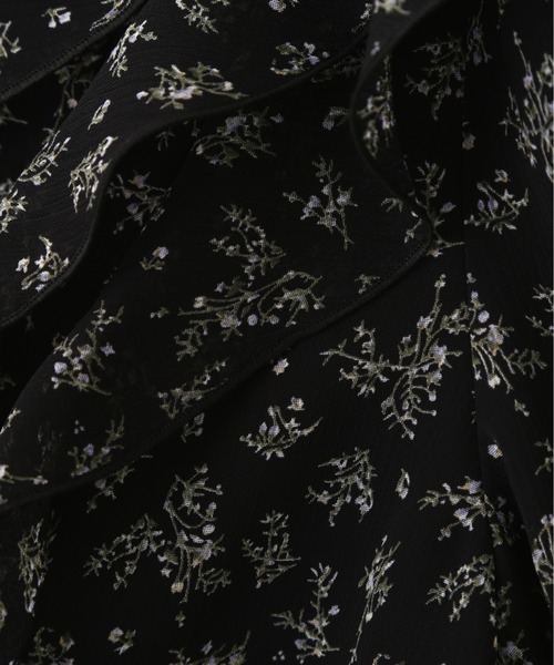 JILL by JILL STUART(ジルバイジルスチュアート)の「◇小花プリントフリルブラウス(シャツ/ブラウス・レディース・イエロー系その他/ブラック系その他/パープル系その他・FREE)」の9枚目の写真