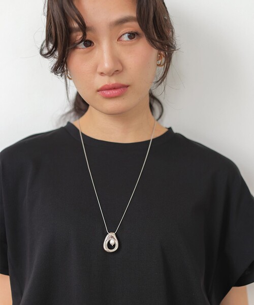 組曲(クミキョク)の「センターパールメタルリングネックレス(ネックレス・レディース・シルバー系・F)」の1枚目の写真