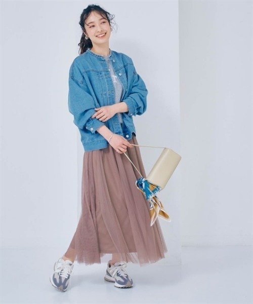 nissen(ニッセン)の「ノーカラーオーバーサイズデニムジャケット(その他アウター・レディース・ブルー系/ネイビー系・S~M/L~LL)」の4枚目の写真